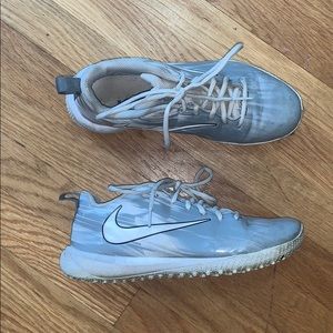 NIKE LACROSSE/FIELD HOCKEY TURF SHOES